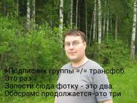 890x668
