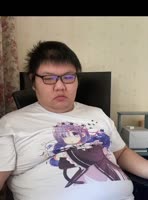 576x778