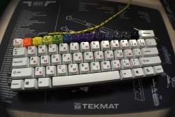 1200x803