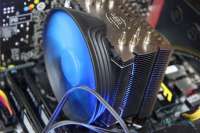 650x434