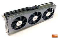 900x588
