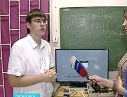858x660
