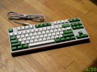 928x696