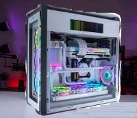 921x800