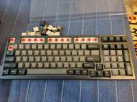 1163x872