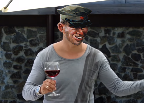 607x436