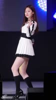 608x1080