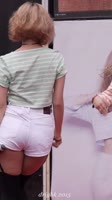 608x1080