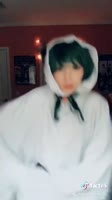 608x1080