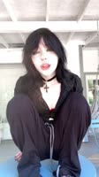 888x1578