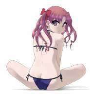 605x640