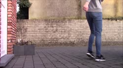 640x360