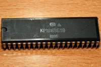 695x464