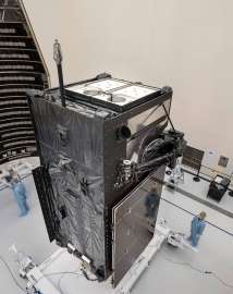 761x960