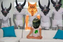 680x453
