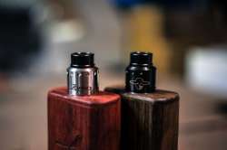 570x379